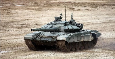 Τ-72: Το ρωσικό άρμα μάχης που «σπέρνει τον τρόμο» εδώ και 40 χρόνια (βίντεο)